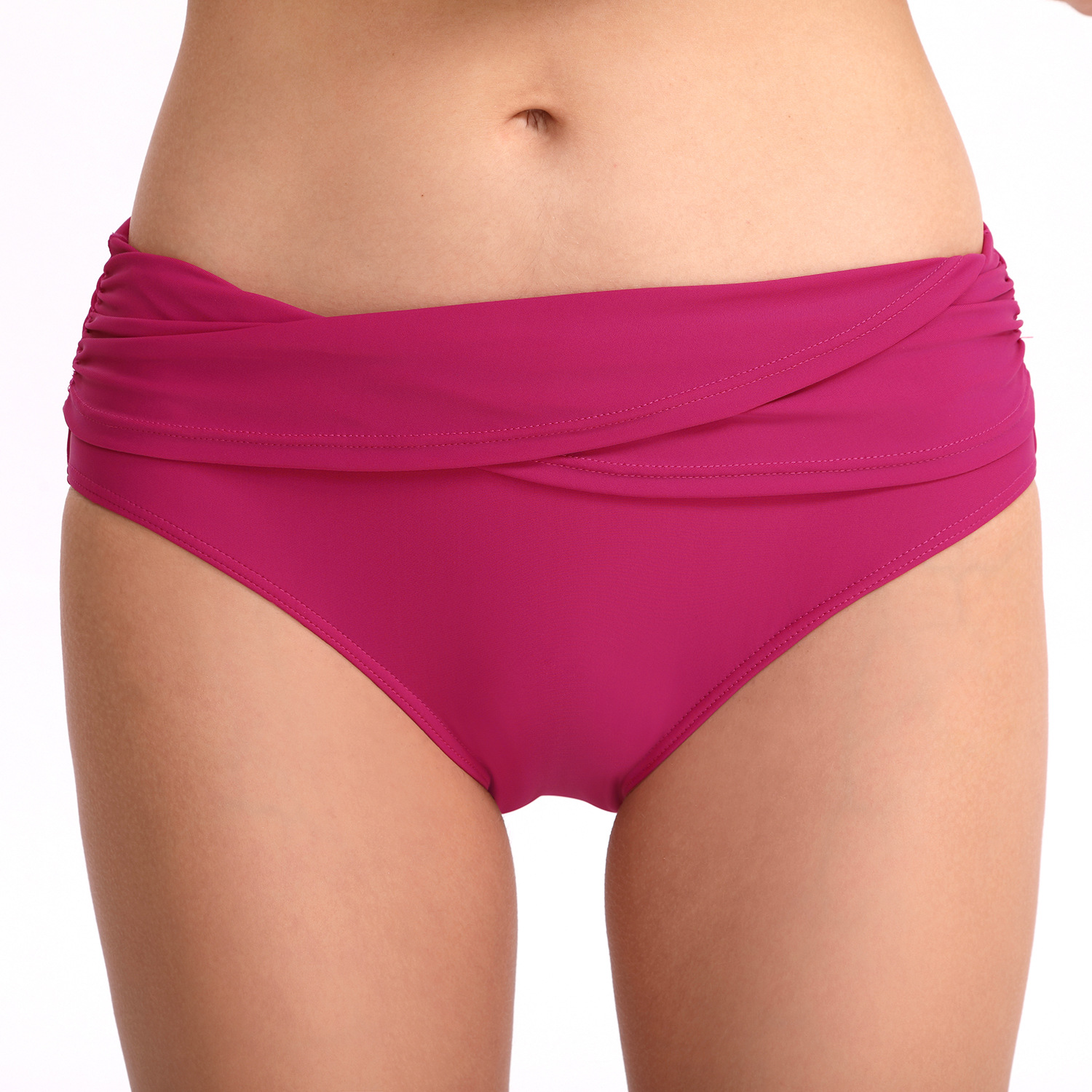 Solid color sexy hip-lifting slim pleated mid-waist swimming trunks B115